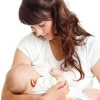خوردن شیر مادر موجب مصونیت از کرونا نمی‌شود