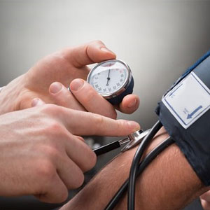 بیماران مبتلا به فشار خون بالا در دام کرونا