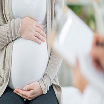 آیا مادران باردار می‌توانند روزه بگیرند؟