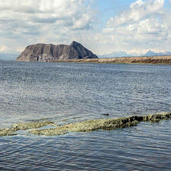 افزایش تراز آب دریاچه ارومیه علی‌رغم کاهش بارش‌ها