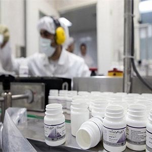 ۶۷ درصد مواد اولیه دارویی در داخل کشور تولید می‌شود/ لزوم توجه به اولویت ارزی ماده مؤثر دارویی و بسته‌بندی