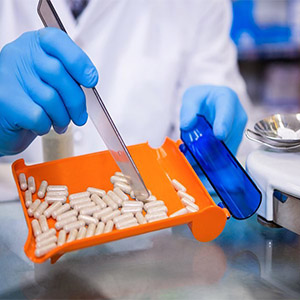 چالش‌های صنعت داروسازی/ شرط صادرات دارو با ارز نیمایی