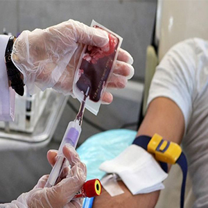 نذورات را با اهدای خون و پلاسما ادا کنیم