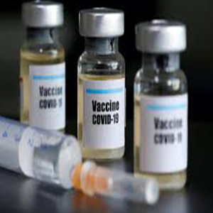 جنگ خبری روی واکسن سخت‌تر از جنگ با ویروس