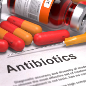 خطر مصرف خودسرانه آنتی‌بیوتیک در مبتلایان به آسم