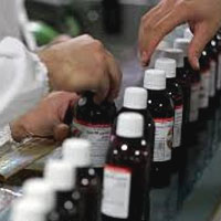 درمانگران اعتیاد درباره سرنوشت توزیع داروهای مخدر دست به دامان مجلس شدند
