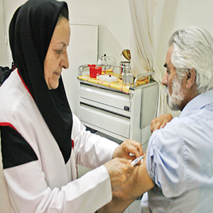 سالمندان و کودکان از دریافت سهمیه رایگان واکسن آنفلوآنزا خط خوردند
