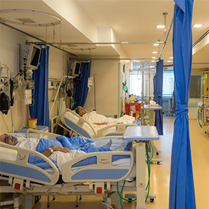 بیماران کرونا با ۱۰۰ میلیون تومان در نوبت بستری بیمارستان خصوصی