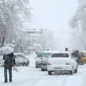برف و باران در جاده‌های ۶ استان کشور