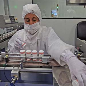 سر صنعت داروسازی ایران بی کلاه ماند؟
