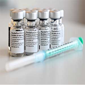 اولین محموله واکسن کرونا به زودی از کواکس وارد کشور می‌شود