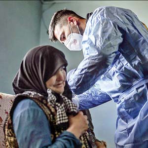 واکسیناسیون در همسایگی ایران | عراق و ترکیه چه واکسن‌هایی خریده‌اند؟
