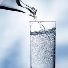 پزشک روس: برای درمان کرونا روزانه دو لیتر آب بنوشید