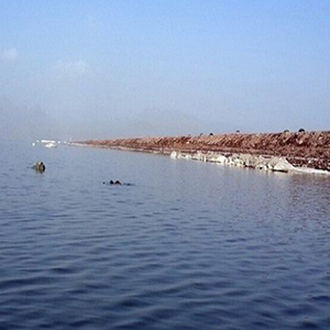 نگرانی‌ها از وضعیت دریاچه ارومیه در پی عدم تخصیص حق‌آبه/ تراز دریاچه کاهش یافته است