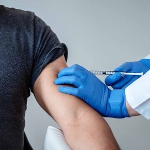 هشدار وزارت بهداشت به مردم: برای دریافت واکسن کرونا و ثبت پرونده سلامت وارد هیچ سایتی نشوید