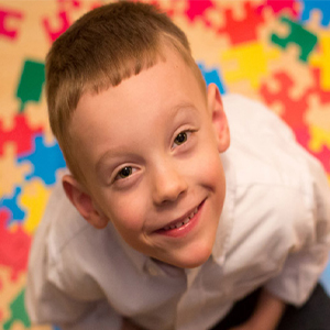 علایم اوتیسم در دو سال اول زندگی قابل تشخیص است