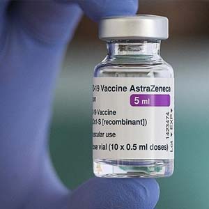 نشانه‌های حساسیت به واکسن آسترازنکا را بشناسید