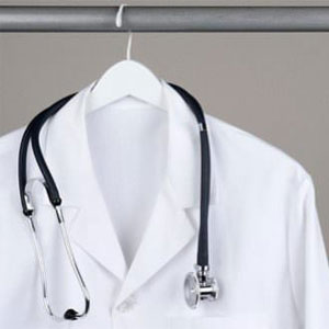 کمبود پزشک؛ پاشنه آشیل نظام سلامت/ردپای مافیای پزشکی