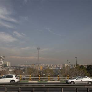 تداوم آلودگی هوای پایتخت/ ازن دست از سر تهران بر نمی دارد