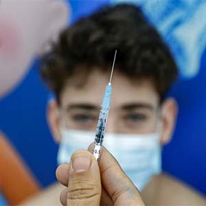 پاسخ به ابهامات درباره ضرورت واکسیناسیون «نوجوانان»