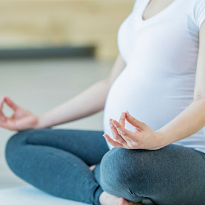 آیا یوگا در دوران بارداری بی خطر است؟