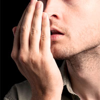 رازهایی که بوی بد دهان از بیماری شما را برملا می‌کند