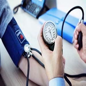 افراد دارای فشار خون چه نمکی مصرف کنند؟